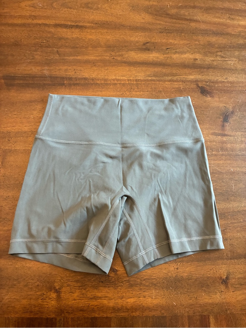 Lululemon Align Short 6" Women’s 10 No Line High Rise Gray Biker Shorts